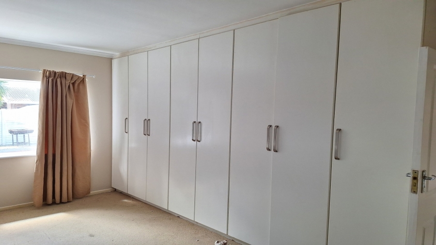 4 Bedroom Property for Sale in Brymore Eastern Cape